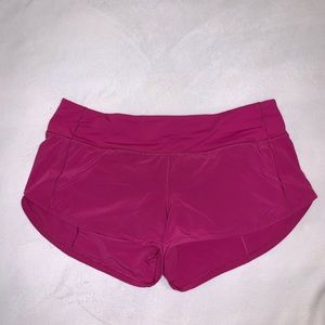 NWOT Lululemon Speed Up Shorts Size 6